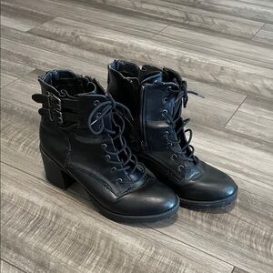 Steve Madden Women's Black platform combat boots